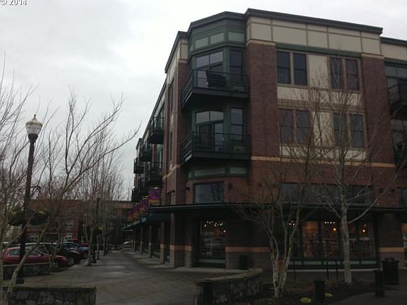 2nd image of 1425 NE 61st Ave APT 307