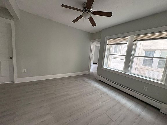 4th image of 3311 Archwood Avenue West 33rd St #3776-13