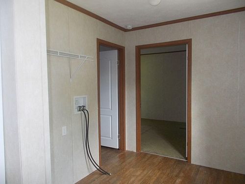 3rd image of 11 Carroll Ct