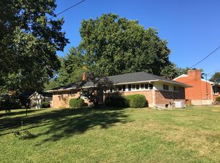 4247 Middlebrook Rd, Woodlawn Park, KY 40207