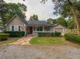 5732 Ridgefield Ct, Milton, FL 32583