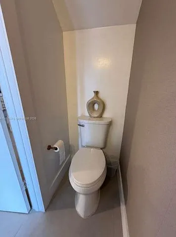 431 NW 82nd Ave #913 — Photo 6