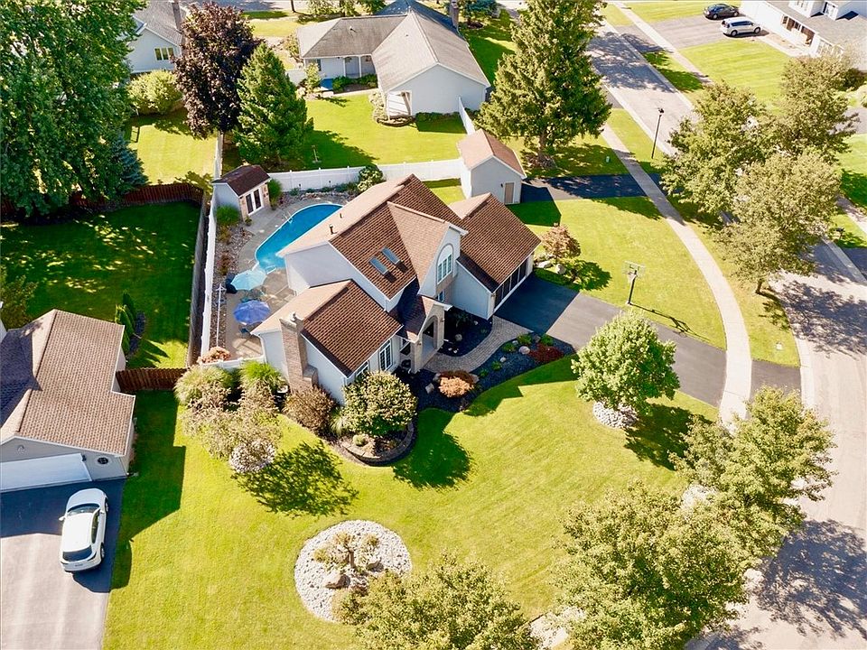 329 Gnage Ln Rochester, NY Zillow Apartments for Rent in Rochester