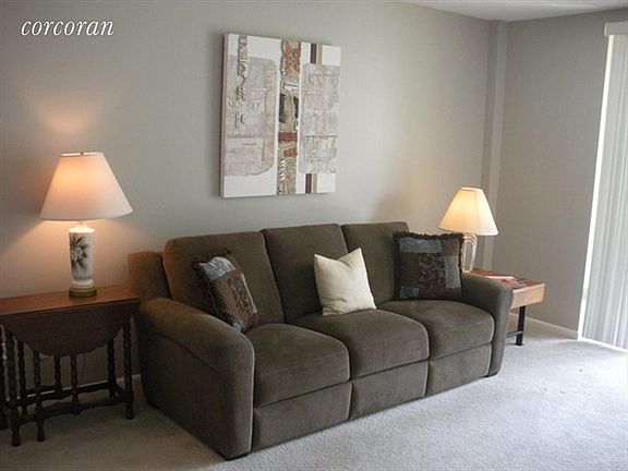 3rd image of 139 Sunrise Ave APT 207