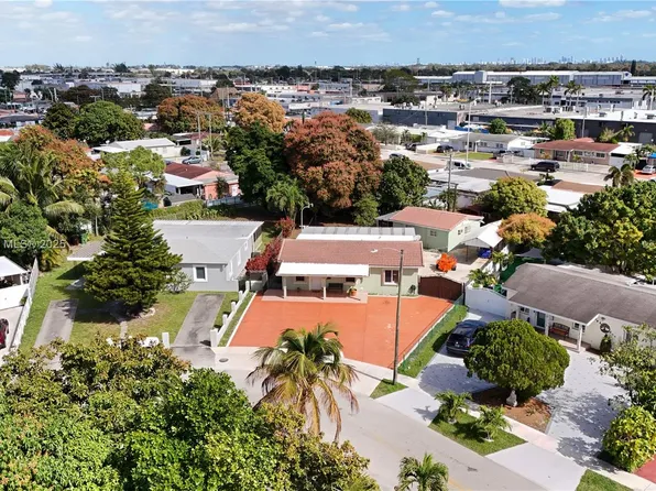 3941 E 9th Ln, Hialeah, FL 33013