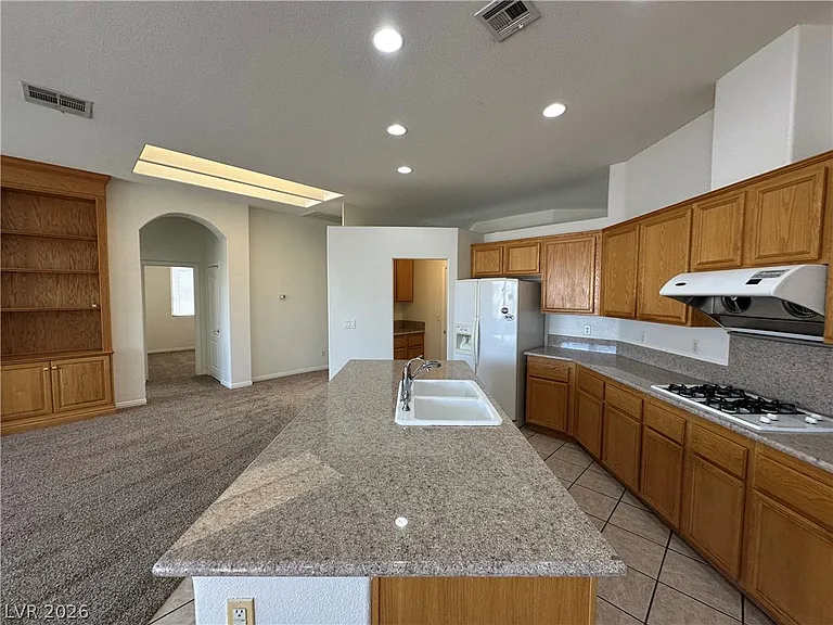 3008 Teal Beach St — Photo 19
