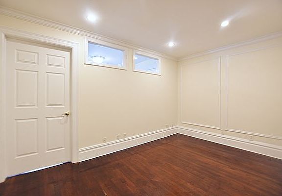 3rd image of 4 E 36th St #5F