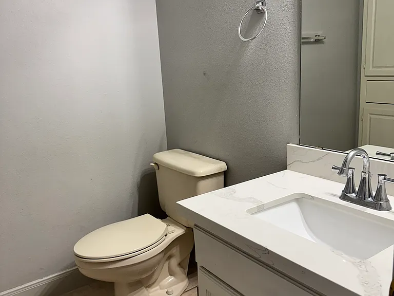 2407 Williams Ct — Photo 9