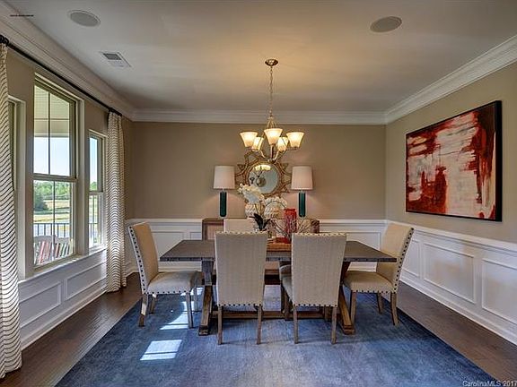 2nd image of 900 Abbeywood Dr #37