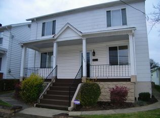 1706 W Railroad St, Heidelberg, PA 15106