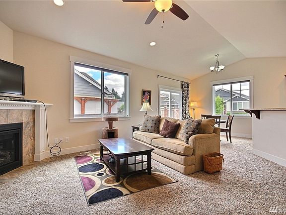 5th image of 2221 145th St E