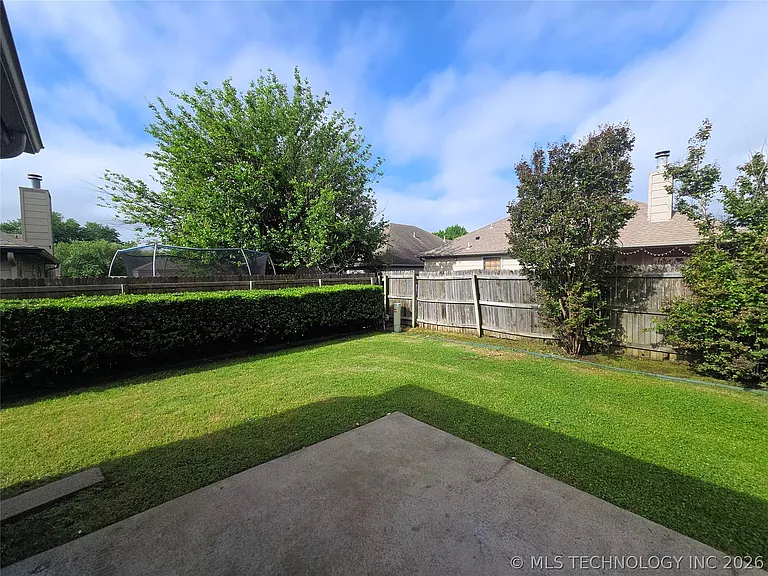 7434 S 95th East Ave — Photo 29