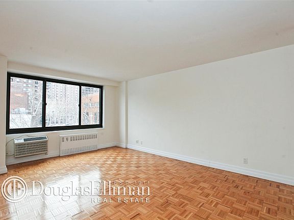 2nd image of 25 W 132nd St APT 4L