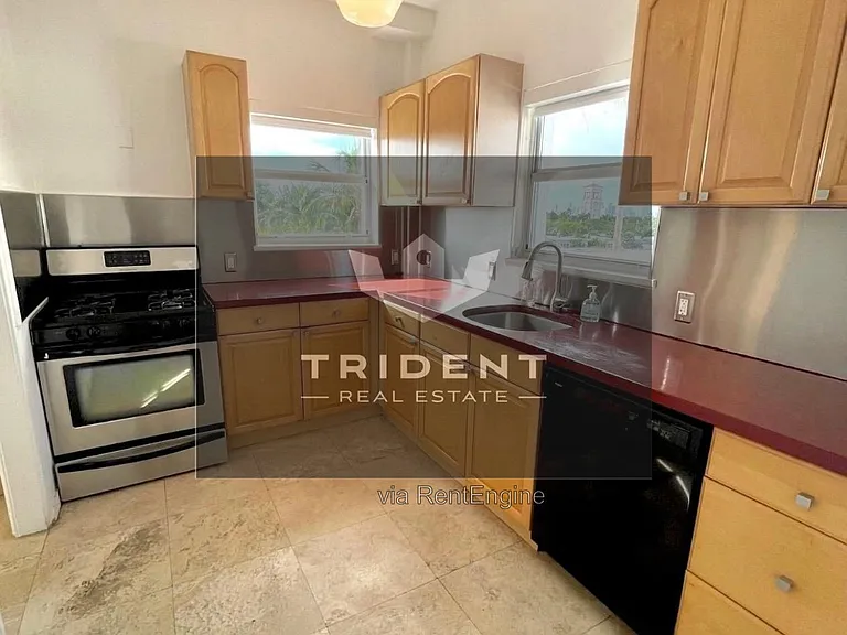 4035 Meridian Ave #PENTHOUSE — Photo 23