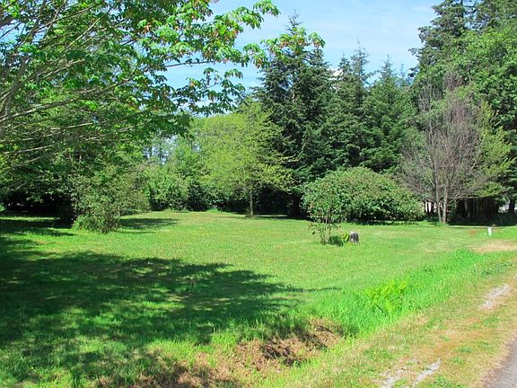 4th image of Greenwood Dr Lot 5