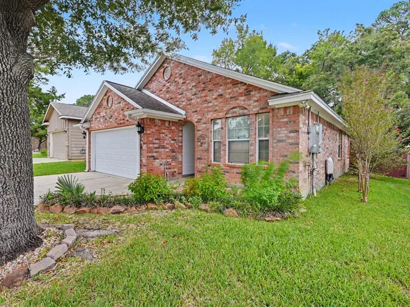 4922 Pleasure Lake Ln, Willis, TX 77318