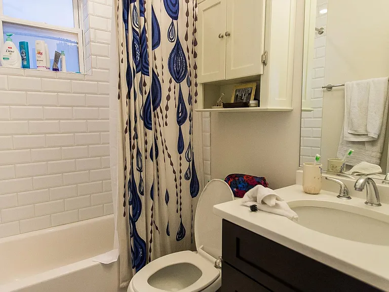 1717 N Orleans St #1 — Photo 13