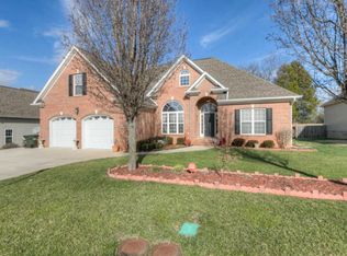 1301 Manassas Dr, Hixson, TN 37343