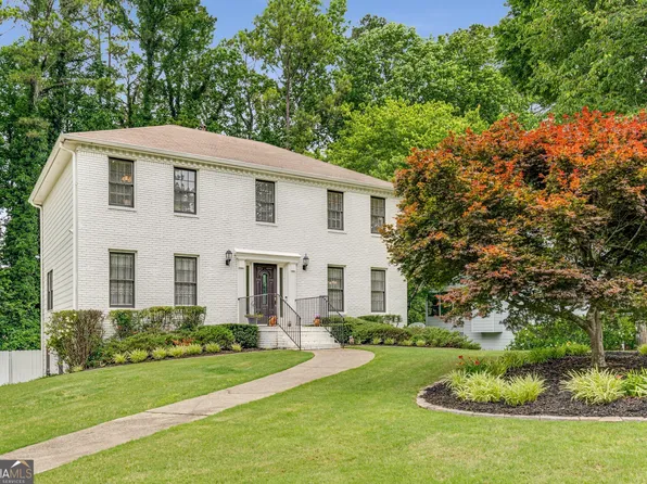 1560 Boxwood Trce NW, Acworth, GA 30102