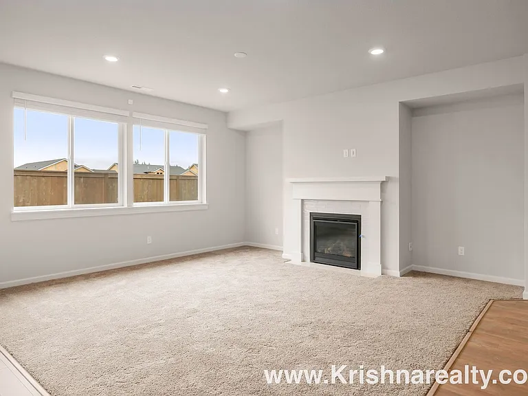 1115 S 32nd Ave — Photo 12