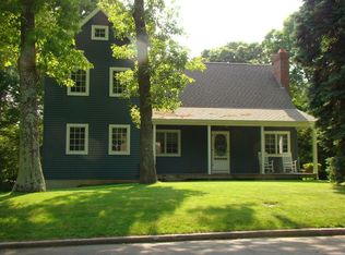 241 Maple Rd, Wading River, NY 11792