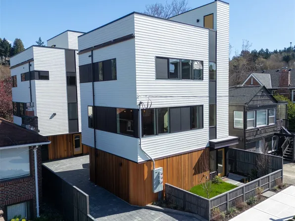 2628 58th Avenue SW, Seattle, WA 98116