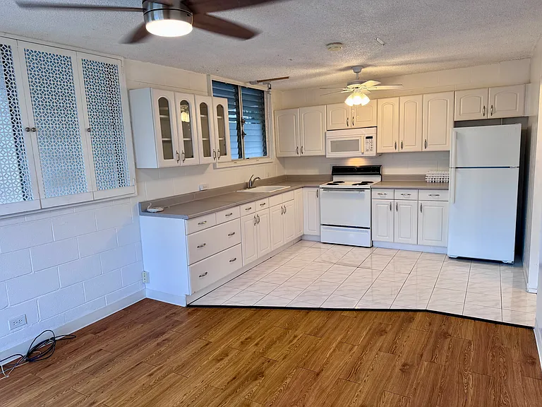 1479 Thurston Ave #305 — Photo 1