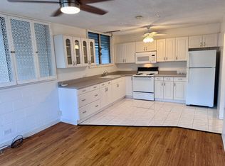 1479 Thurston Ave #305, Honolulu, HI 96822