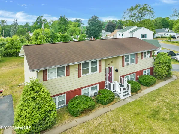 30 Circle Drive, South Glens Falls, NY 12803