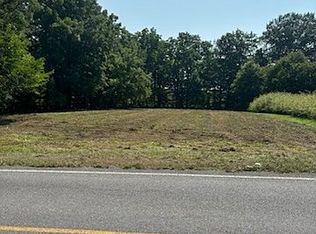 270 Stolle Rd, Elma, NY 14059