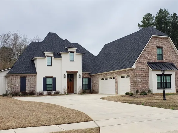 403 Oakwood Trace Ct, Shreveport, LA 71106