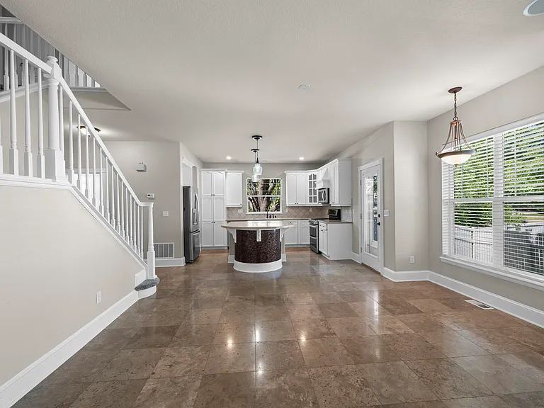 3741 Florentine Dr — Photo 25