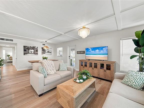 4th image of 280 4th St S #104