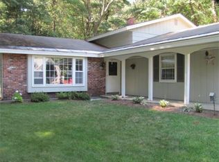 5 Green Valley Dr, Chelmsford, MA 01824
