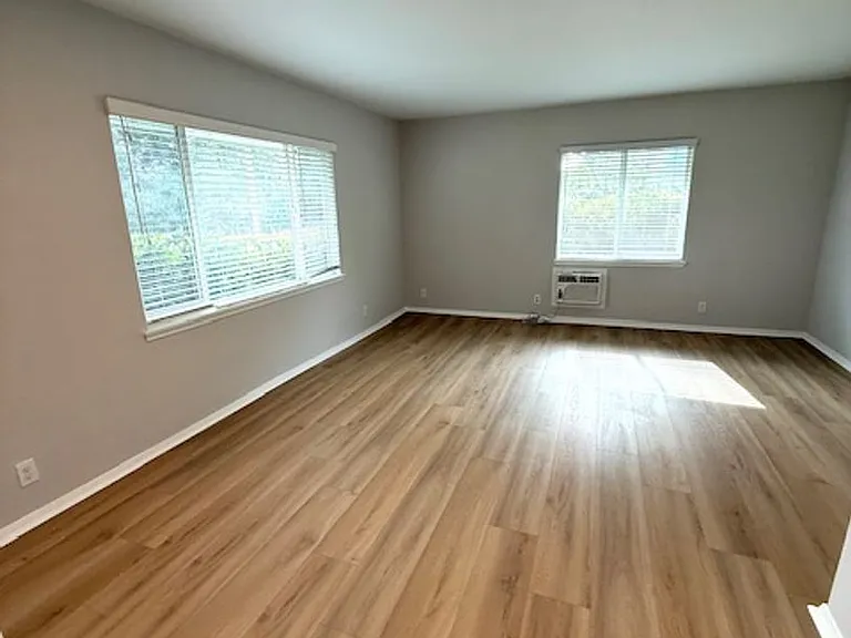 2203 Mira Vista Ave — Photo 7