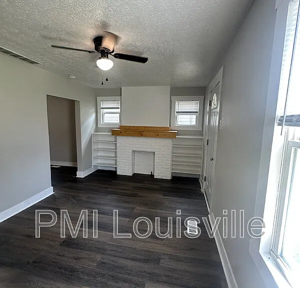 3417 Duncan St — Photo 3