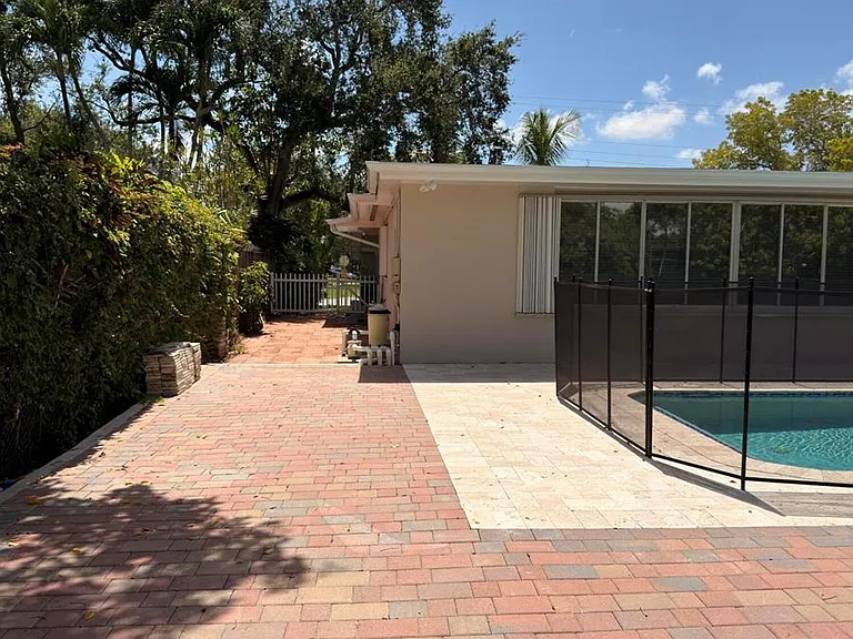 7500 SW 98th Ct — Photo 22