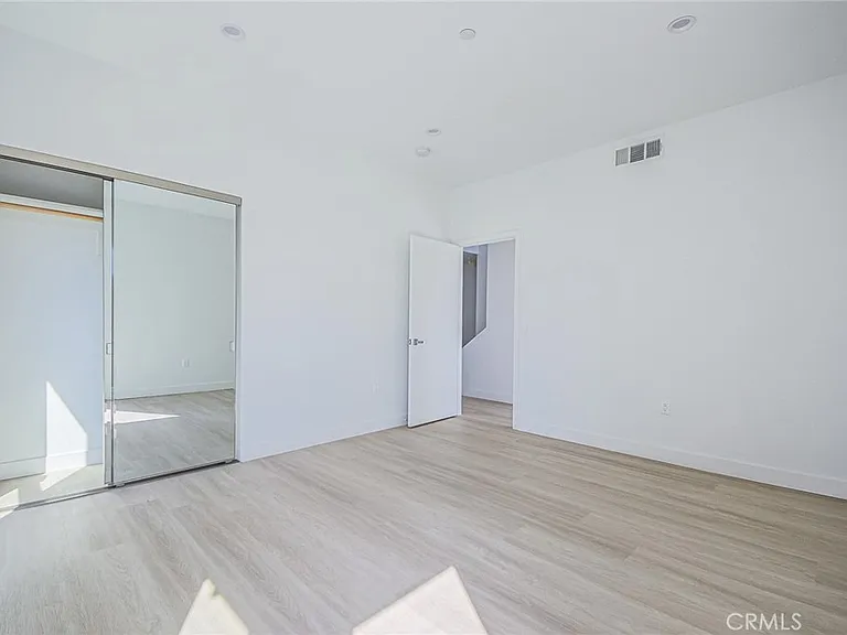 5265 Cartwright Ave #5263-1/2 — Photo 64