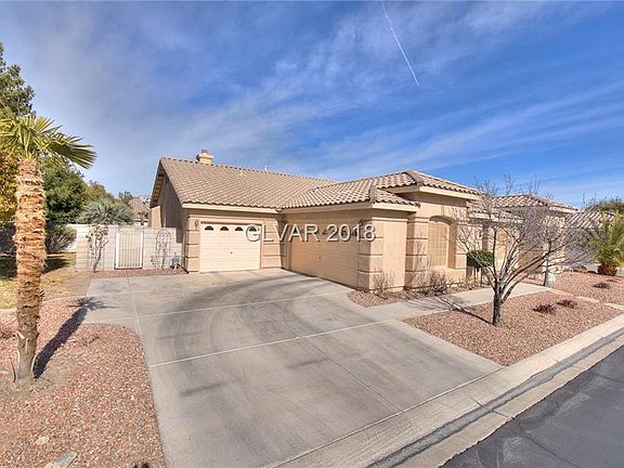 2nd image of 1262 Gallery Oaks Dr