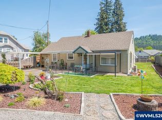 1965 River Rd, Lebanon, OR 97355
