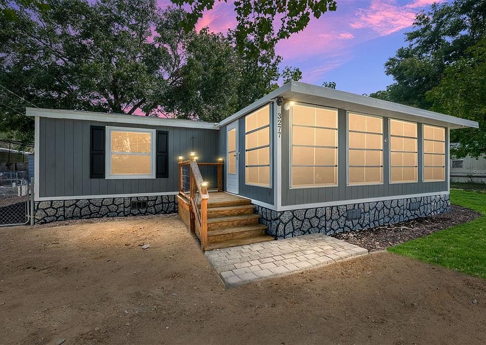 1st image of 3277 SE 131st Pl