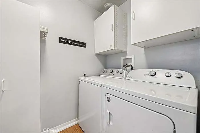 835 N Pine St — Photo 25