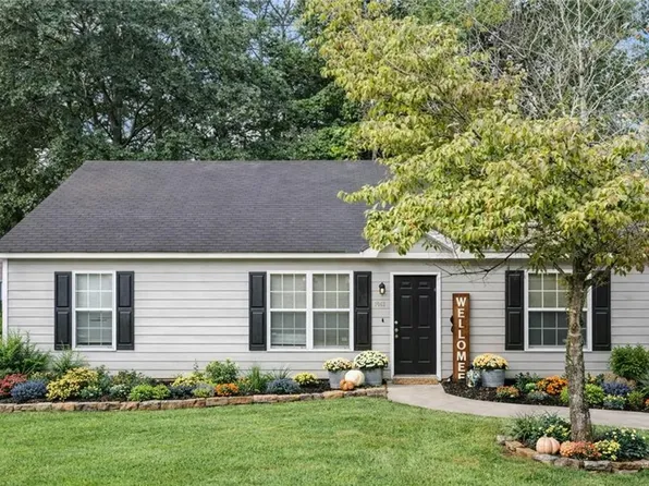 9161 Fairway Ct, Riverdale, GA 30274