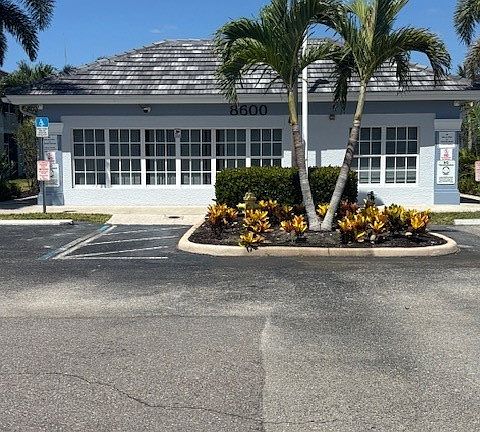 2nd image of 8326 Bernwood Cove Loop APT 901