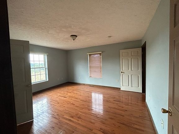 5th image of 4763 Black Hollow Heights Ln