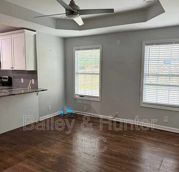 85 Meldon Ave SE — Photo 9