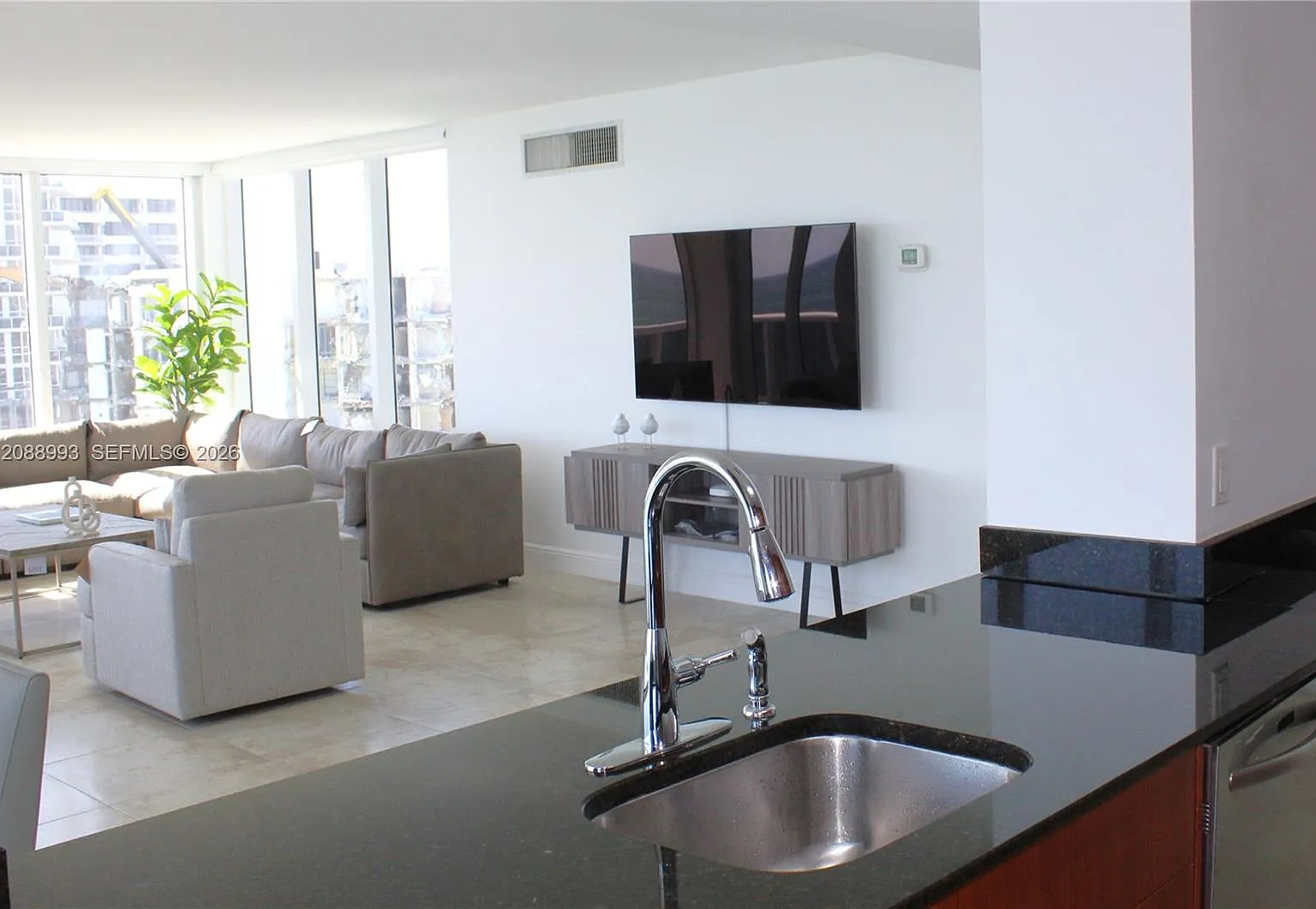 Harbour House — Photo 4