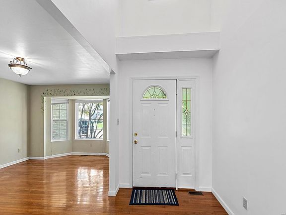 2nd image of 4627 Ambsdale Ct