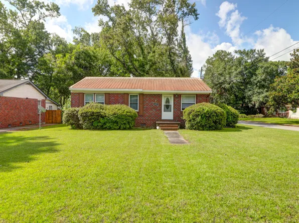 1607 Marietta St, Charleston, SC 29406