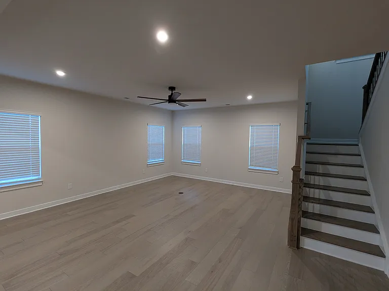 225 Van Zandt Trl — Photo 10